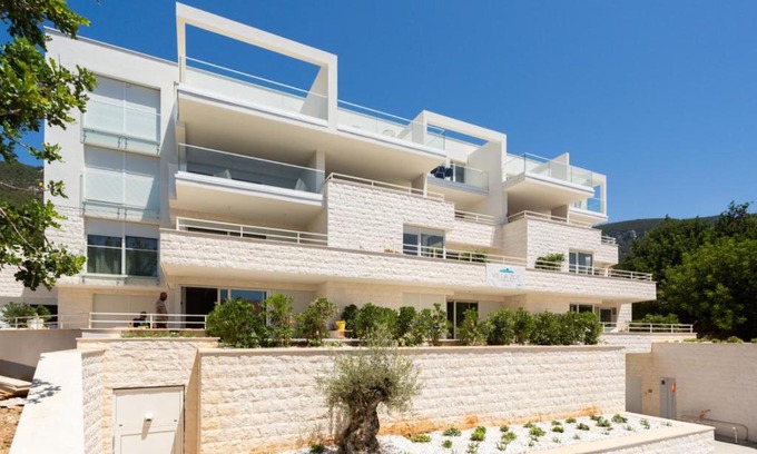 Komiza Apartment | Villa Zoe Suites