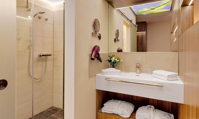 Asselheim Hotel | Vinotel Junior Suite - Pfalzhotel Asselheim