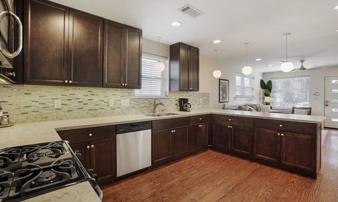 Bayou St. John House | Vintage Charm in Mid-City: 2BR, 1BA Home. Front Porches, Backyard - Steps to The Bayou