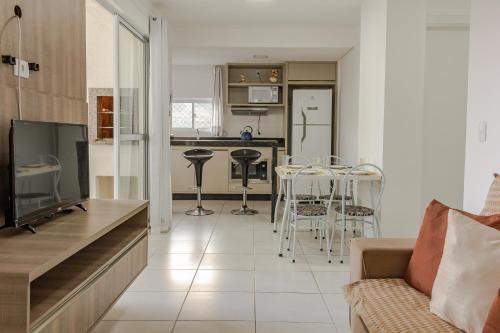Alto Sao Bento Apartment | Vista Atlântico: Cond. Arborizado em Itapema P1474