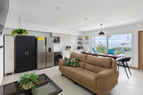Barrio Santa Lucia House | Viva Jaco