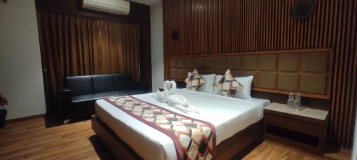 Surat Hotel | Vivotel Hotel Surat