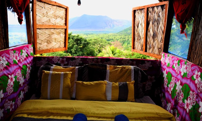 Tanna Island House | Volcano Tree Venture Bungalows