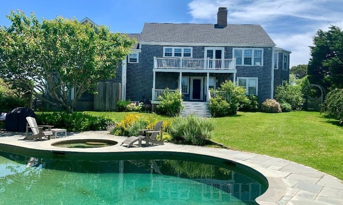 Nantucket House | Walk to Cisco Beach! Private Pool!