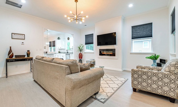 Hogansville House | Walk to Downtown! Modern Hogansville Home w/Patio