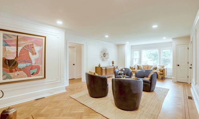 Asbury Park House | Walkable Gem 1 Mi to Beach & Asbury Park Boardwalk