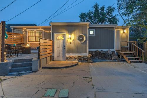 Downtown Colorado Springs House | Walkable to downtown restaurants & bars-Fire Pit