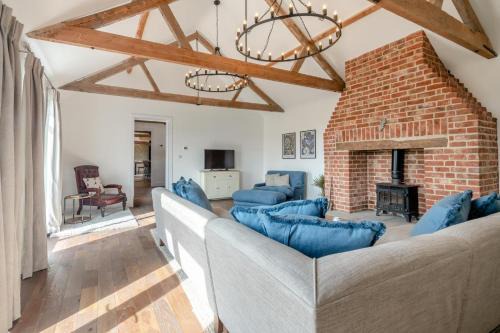 Foxley House | Walnut Tree Barn