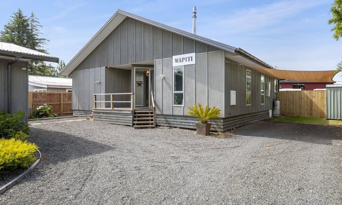 Turangi Cottage | WAPITI - TURANGI HOLIDAY HOME, family friendly in Turangi