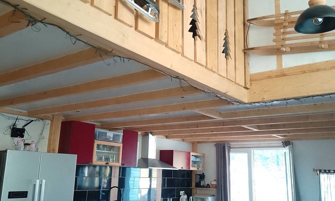 Saint-Jacques-des-Blats Apartment | Warm refuge for family vacations