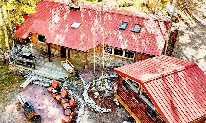 Buena Vista Cabin | Water front, Log Cabin, Mountain Views, ATV Trails, hiking, fishing, creek front
