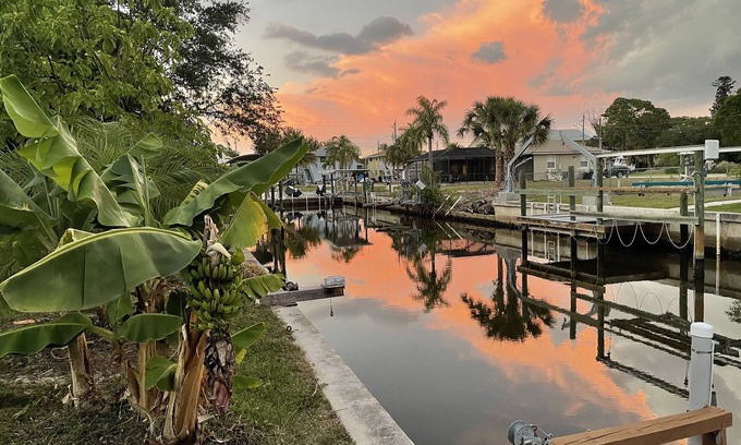 Estero Bay Shores House | Waterfront Cottage! Kayaking, birdwatching, fishing in quiet bay access setting