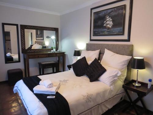 Upington House | Waterfront Guest House