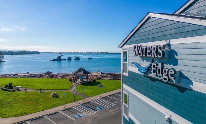 Lincoln City House | Waters Edge 402