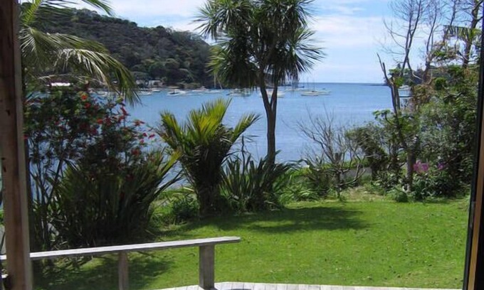 Mangonui House | Waters Edge Mill Bay