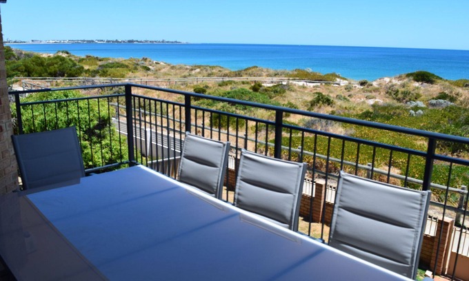 Silver Sands House | Watersun Beach House - Mandurah