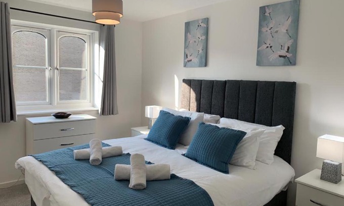 Watford Apartment | Watford Gemini - Thanet House, Nr Watford Metropolitan, M1,M25