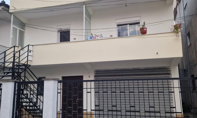 Pogradec House | We are located in the heart of Pogradec with just a 4-minute walk from the beach