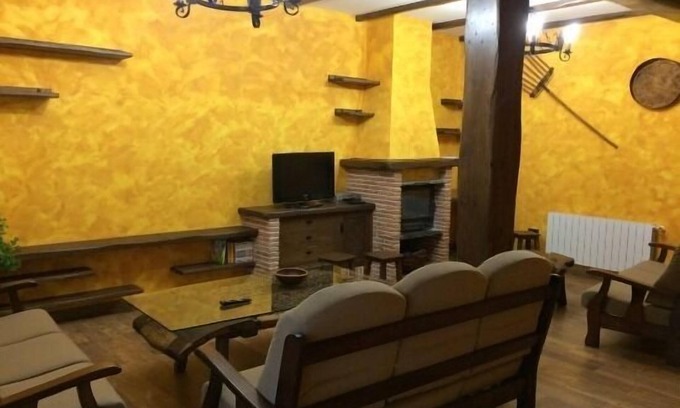 Tamajon Cottage | WEEKEND OFFERS Country house (full rental) La Senderuela 13 person