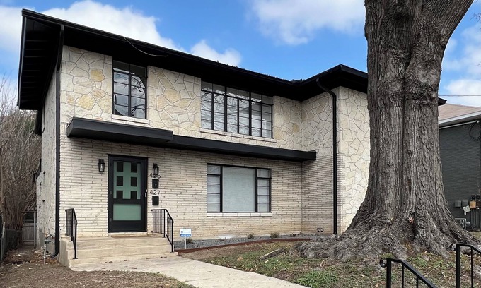 Monte Vista Apartment | Welcome Home to SoHil Flats Unit 1! Fully-furnished & All bills paid!