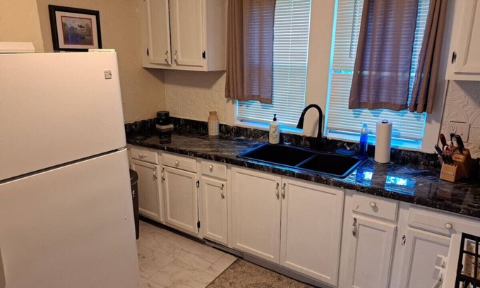 Akron House | Welcome to Akron: 5 Bedroom, 2 Bath