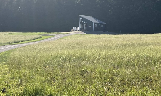 Searsmont House | Welcome to Alva’s Retreat located in the heart of Mid-Coast Maine