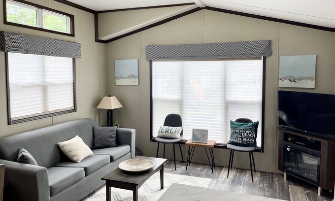 Sherkston Cottage | Welcome to Elcan Cove located at Sherkston Shores, ON