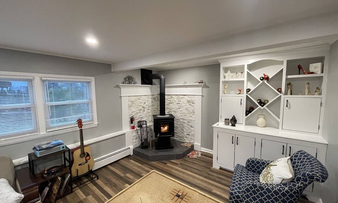 Bellvale House | Welcome to our Retreat Haven in Warwick, NY Near Winery&Distilery-1 Hour to NYC!