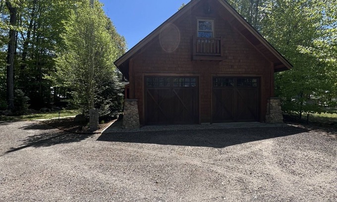 Lincoln House | Welcome to the White Mountains!