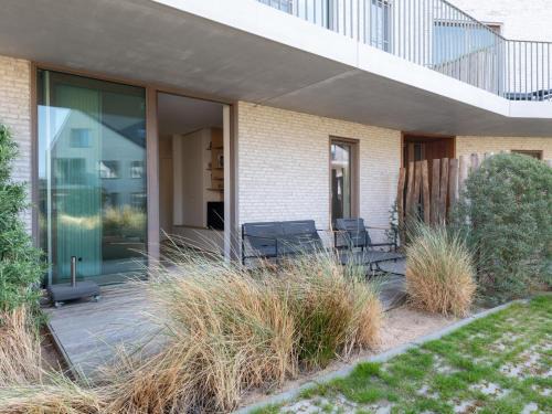 Westende Apartment | West Bay