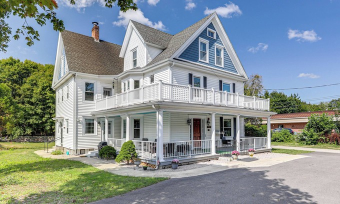 Westerly Apartment | Westerly Apt Steps From Downtown + Beaches Nearby