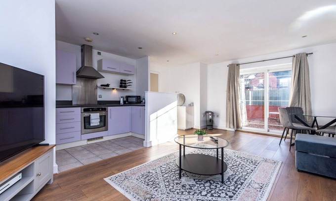 West Bridgford Apartment | Westpoint Flat