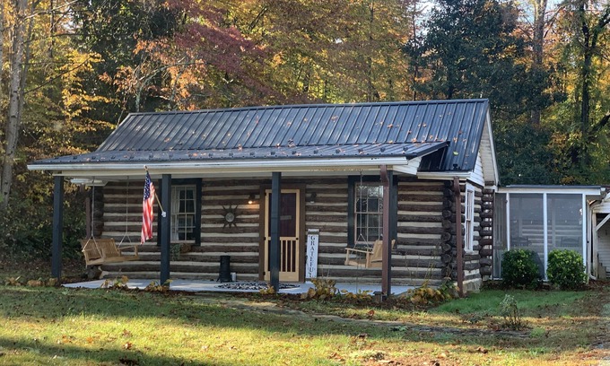 Stokes Cabin | Whimsical 1800’s cabin near dan river, belews lake, golfing, hanging rock hiking