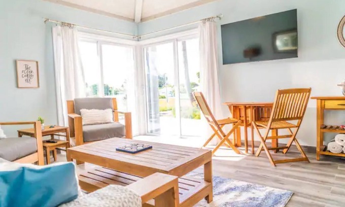 Treasure Cay Cottage | Whispering Palms - Pool View - Ocean Villas 922