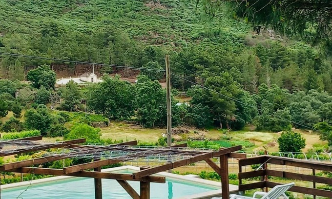 Alijo House | White House at Douro Vignobles