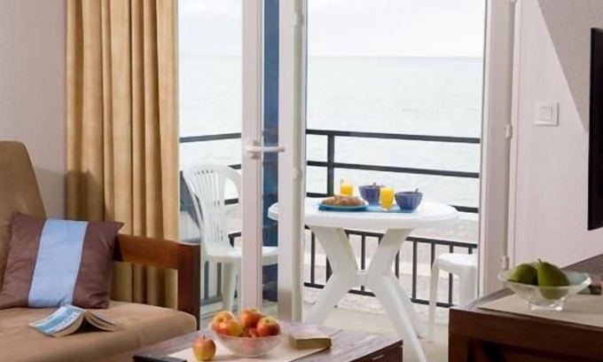 Cayeux-sur-Mer Apartment | Wifi, view sea, swimming pool, terrace, balcony, parking, 28m², Cayeux-sur-Mer