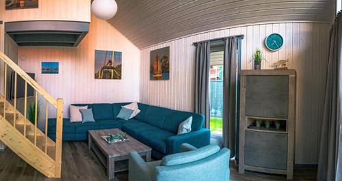 Mirow House | Wildgans Classic 250