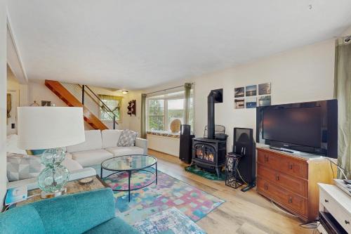 Keuka Park House | Willow Bluff