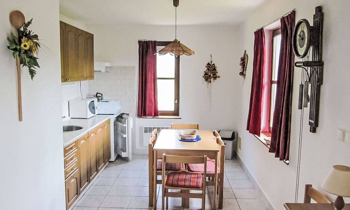 Starkov House | Wonderful private villa for 8 guests with WIFI, pool, TV, patio, pets allowed and panoramic view