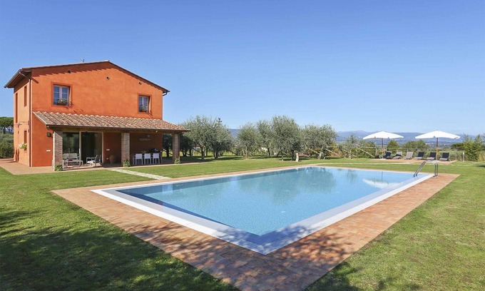 Colle di Compito Villa | Wonderful private villa with private pool, A/C, WIFI, TV, veranda and panoramic view, close to L.