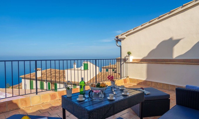 Banyalbufar House | Wonderful private villa for 6 people with A/C, WIFI, TV and terrace