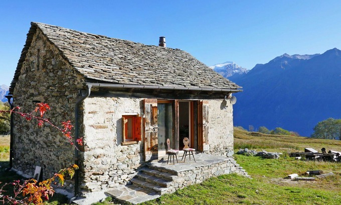 Acquarossa House | Wonderful private villa for 4 guests with WIFI, TV, terrace and pets allowed
