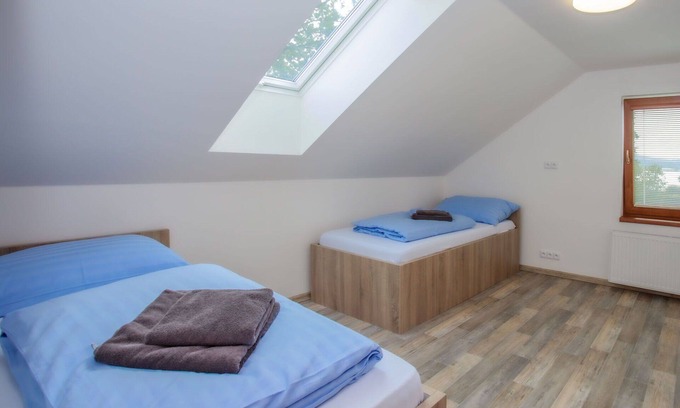Zabovresky House | Wonderful private villa for 4 people with WIFI, TV and terrace