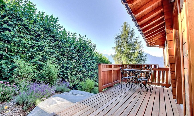 Ovronnaz House | Wonderful private villa for 8 people with WIFI, TV, terrace and panoramic view