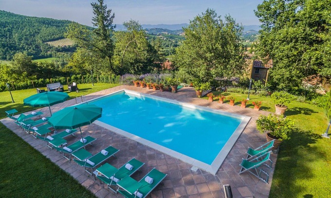 Ripoli Villa | Wonderful private villa with hot tub, private pool, A/C, WIFI, TV, patio and panoramic view