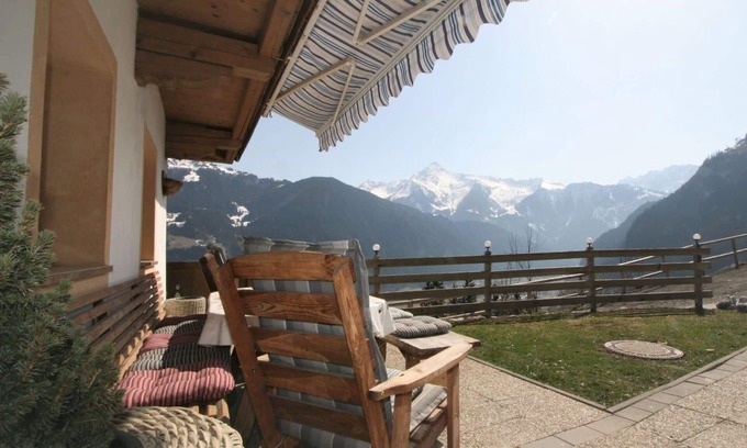Hippach-Schwendberg Villa | Wonderful private villa for 8 people with TV and terrace