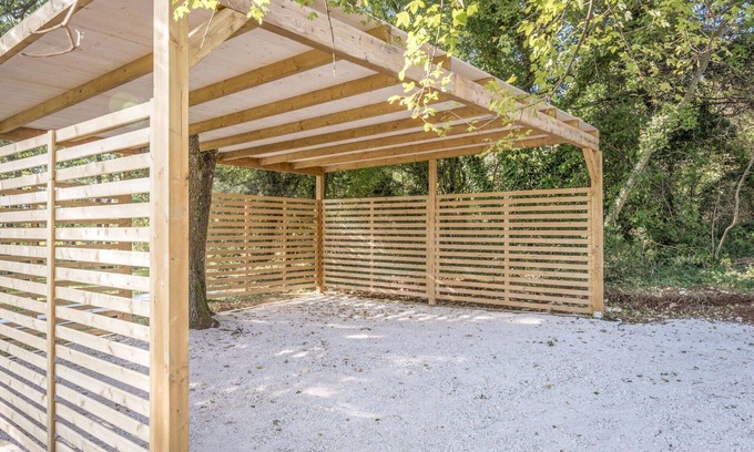 Rebici House | Wonderful private villa for 6 people with WIFI, A/C, TV, terrace and pets allowed