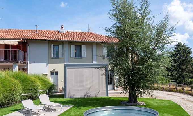 Portacomaro House | Wonderful villa for 4 guests with WIFI, private pool, TV and terrace