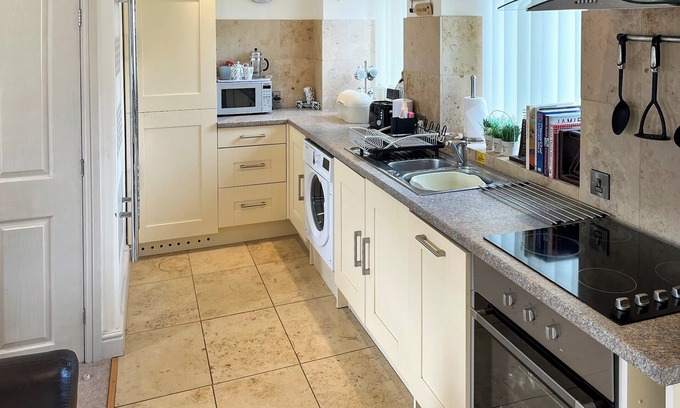 Grewelthorpe Cottage | Woodside Cottage - UK48958