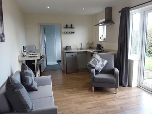 Louth Apartment | Woodside .Peaceful 1 bedroom ground floor lodge